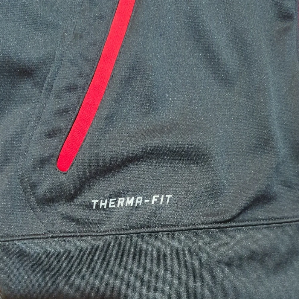 Full Zip Nike Men's Medium Black Therma-fit Hoodie with Red Accents - Picture 3 of 8